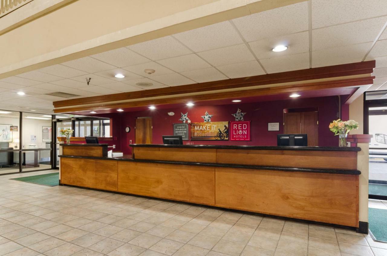 Red Lion Hotel Cheyenne Esterno foto